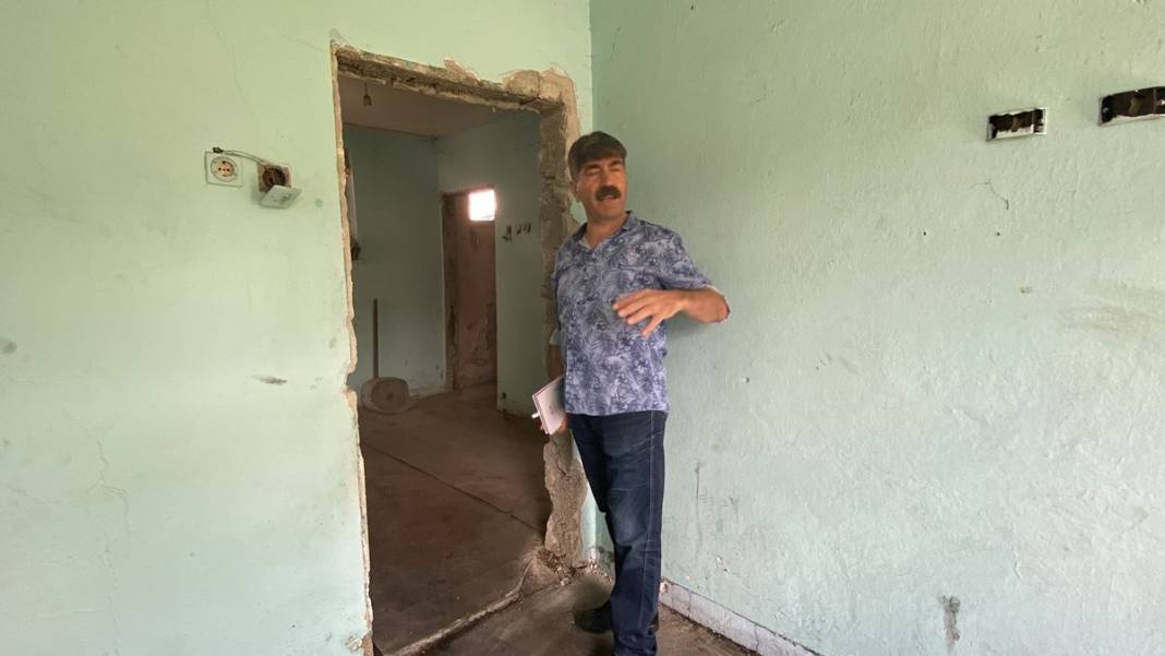 6 yıl önce kiraya verdiği evine girince dehşete düştü! İnsan bunu nasıl yapabilir? 1